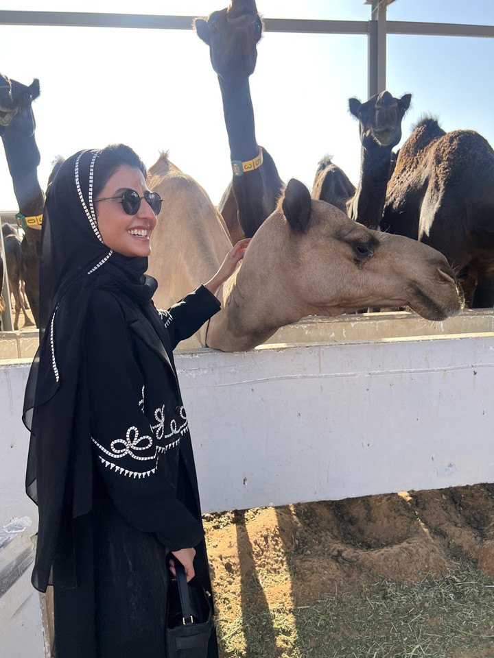 محتوى سناب شات لـ Alanoud Sattam