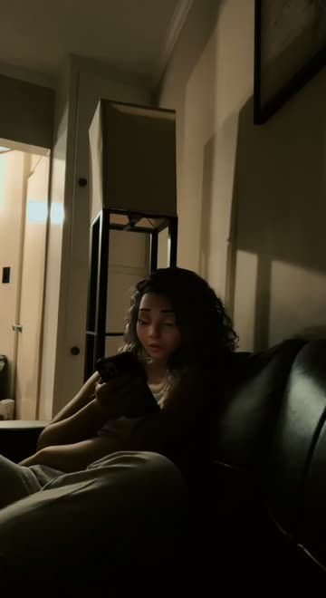 Preview for a Spotlight video that uses the 3D Cartoon V2 Lens