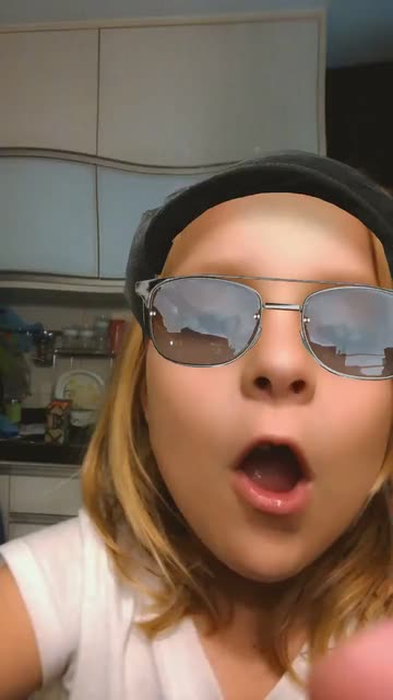 Preview for a Spotlight video that uses the Cool Cap Lens