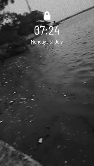 Preview for a Spotlight video that uses the BW - Lockscreen Lens