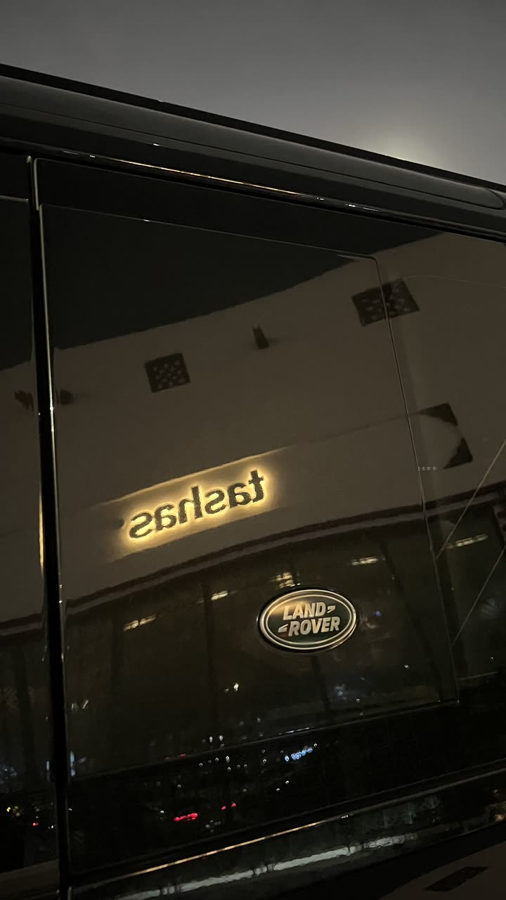محتوى سناب شات لـ mń