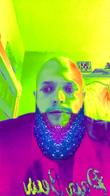 Preview for a Spotlight video that uses the Rainbow Beard Lens