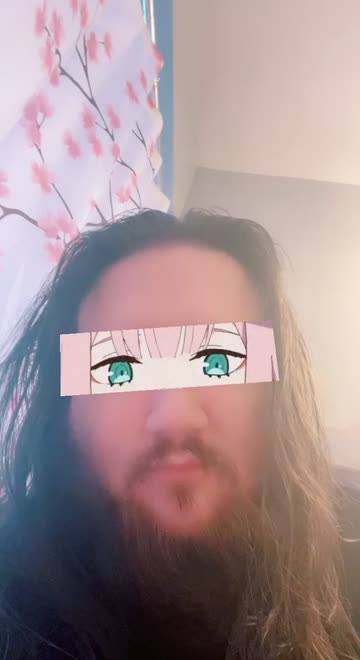 Preview for a Spotlight video that uses the Anime Eyes Lens