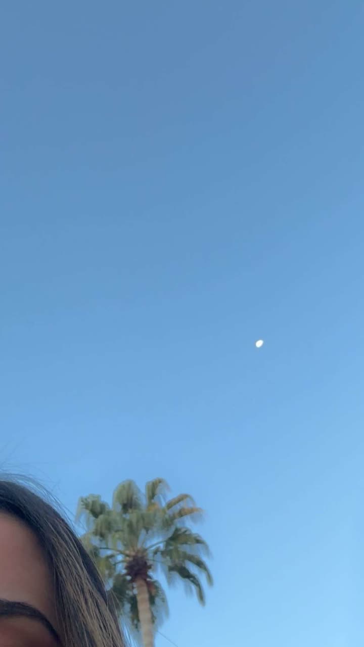 محتوى سناب شات لـ Angel Baby