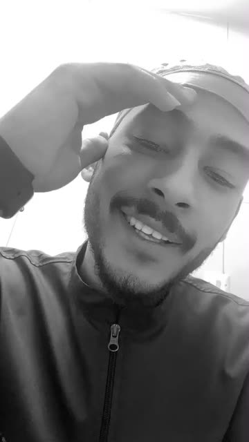 Preview for a Spotlight video that uses the White teeth Lens