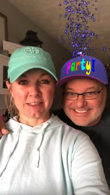 Preview for a Spotlight video that uses the Party Firework Hat Lens