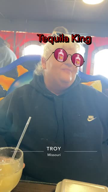 Preview for a Spotlight video that uses the Tequila king Lens