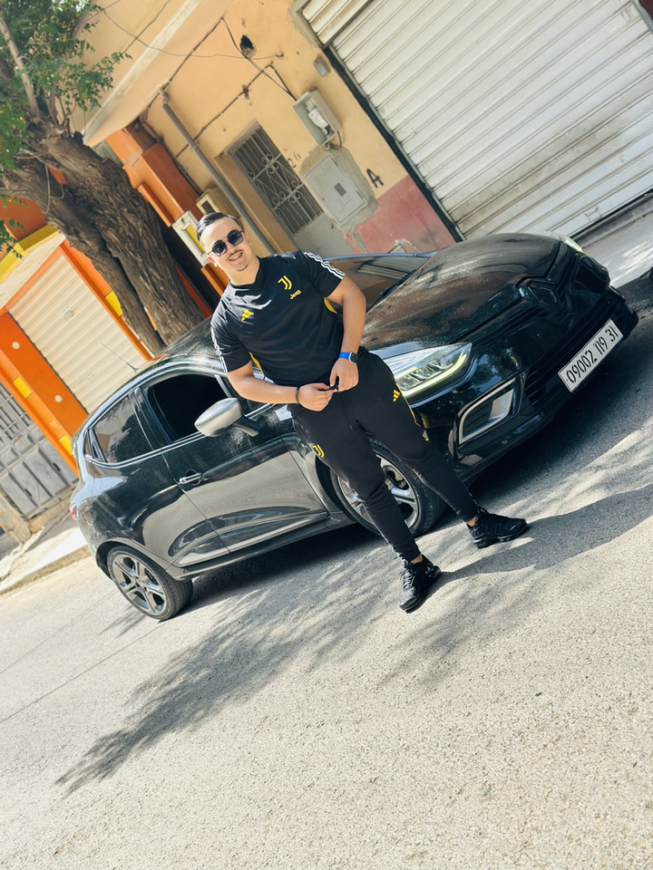 محتوى سناب شات لـ MOKHTAR🇩🇿🦁