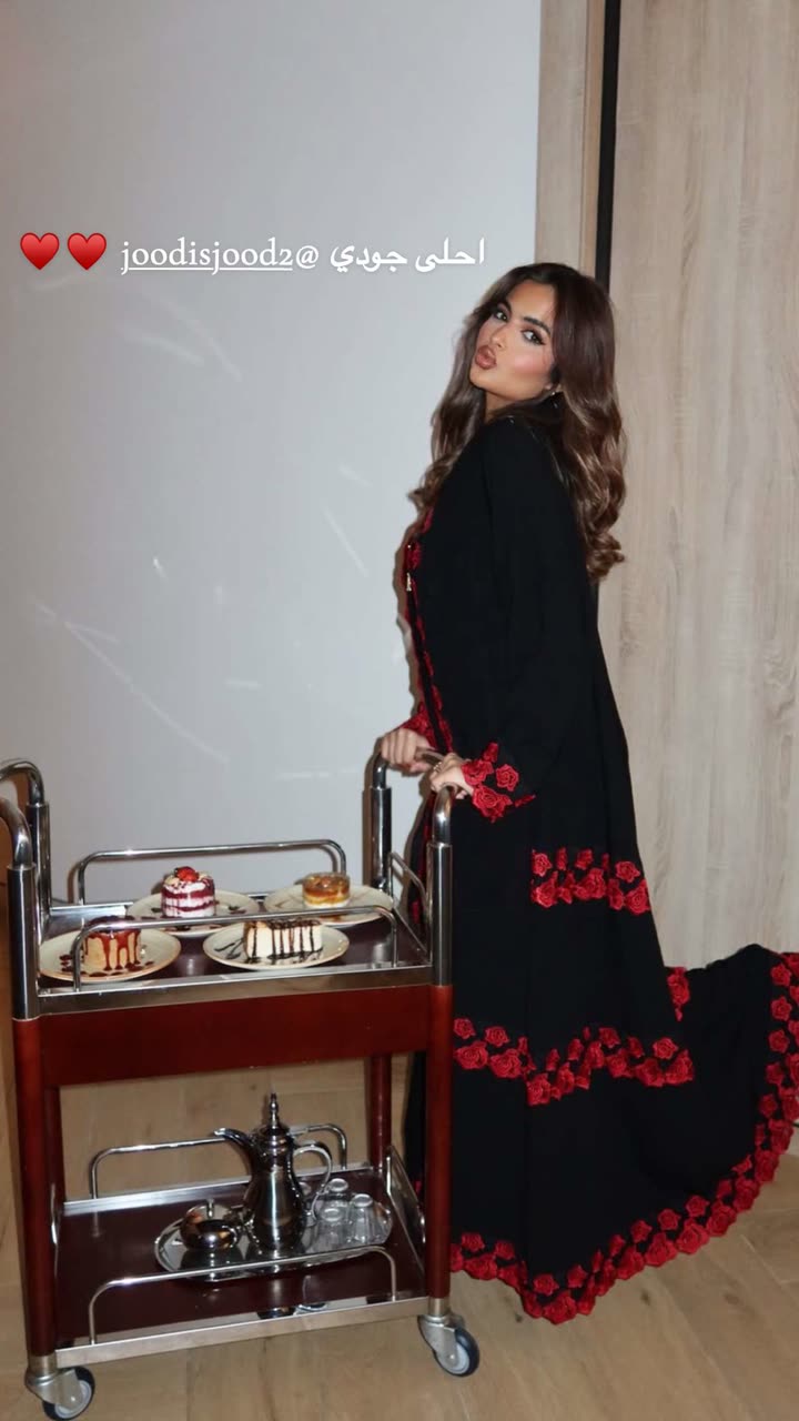 محتوى سناب شات لـ ام قمّر🍒.