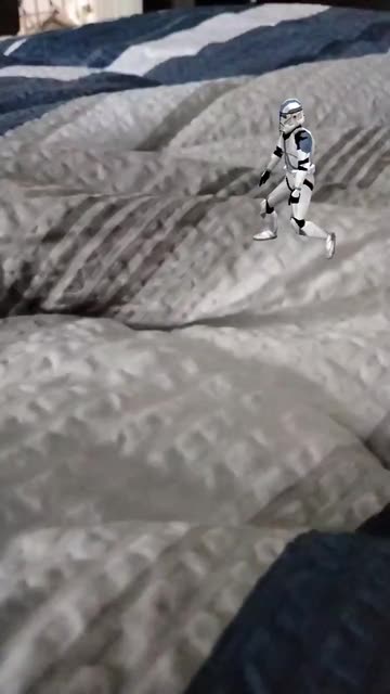 Preview for a Spotlight video that uses the Star Wars Swing Lens
