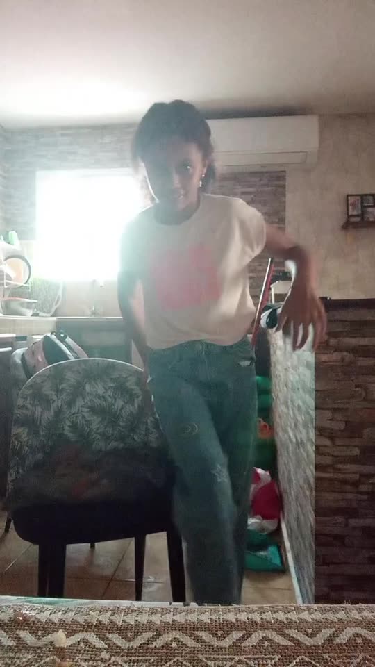layna_974lastar