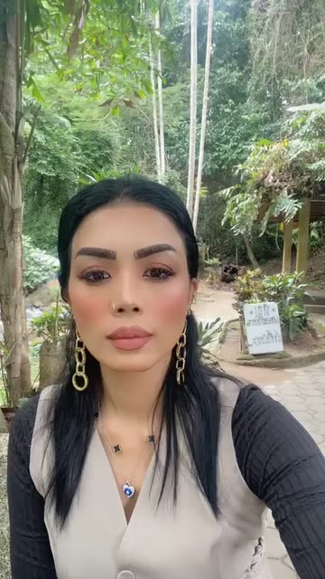 Preview for a Spotlight video that uses the SNATCHED Lens