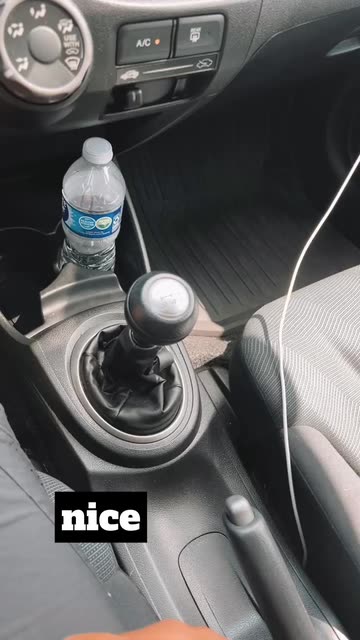 Preview for a Spotlight video that uses the beachy vibes Lens
