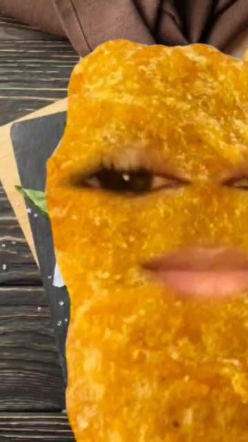 Preview for a Spotlight video that uses the Nugget Face Lens