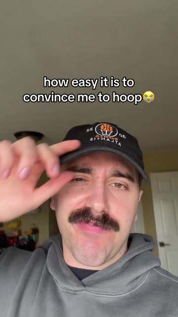 Stachedhooper
