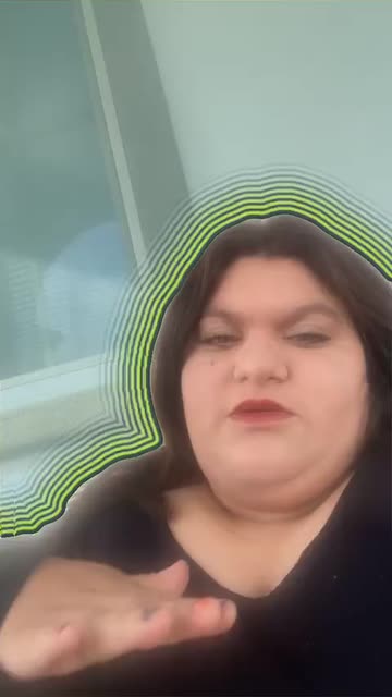 Preview for a Spotlight video that uses the Calm Down Lens