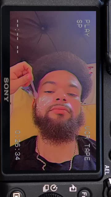 Preview for a Spotlight video that uses the DSLR VHS Lens