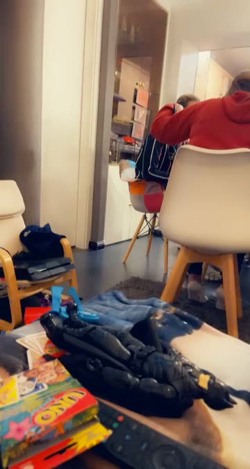Preview for a Spotlight video that uses the Fall Looks Lens