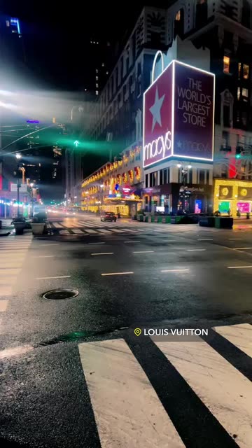 Preview for a Spotlight video that uses the LOWLIGHTS Lens