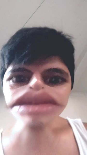 Preview for a Spotlight video that uses the Big Mouth Big Eyes Lens