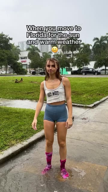 kj (@kjanecaron) | Snapchat Stories, Spotlight & Lenses