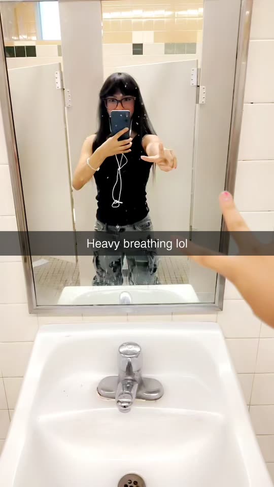 awtinylatina