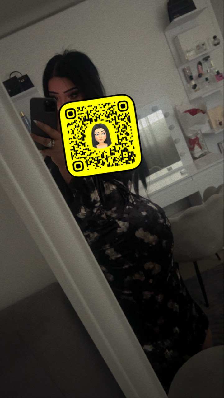 محتوى سناب شات لـ Nejwa 🇲🇦🇫🇷 Ninette