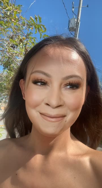 Preview for a Spotlight video that uses the Mariah Carey Lens