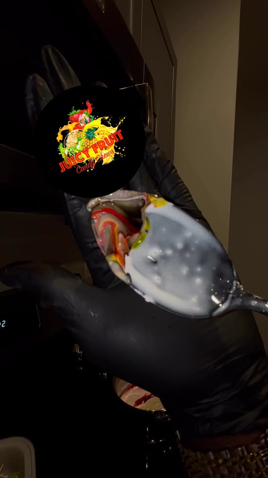 kl0ve_45