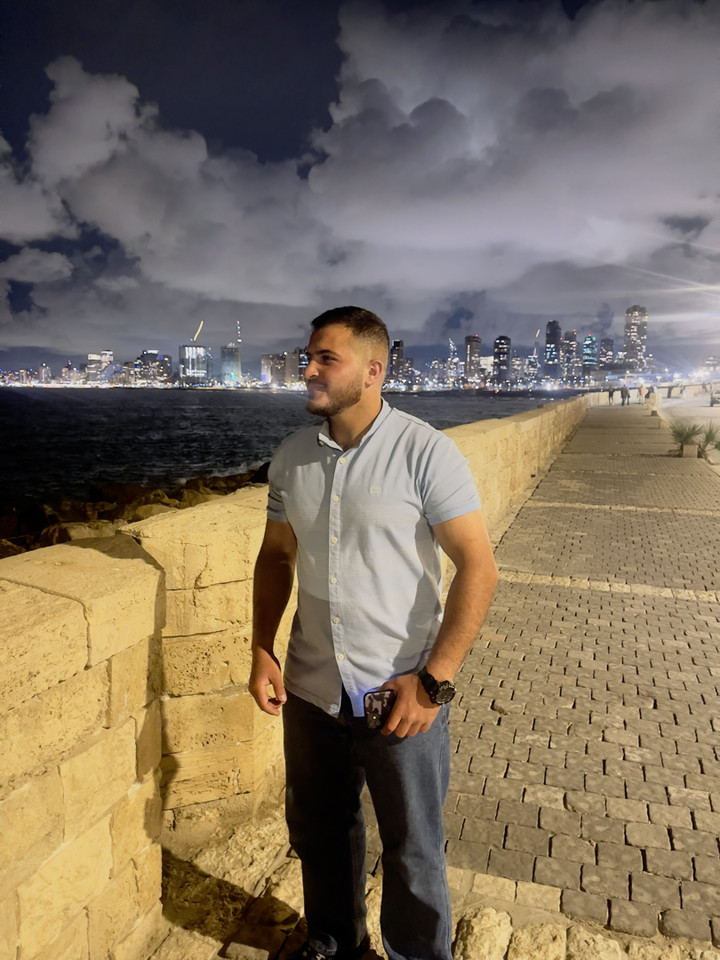 محتوى سناب شات لـ Ahmad Ryalat
