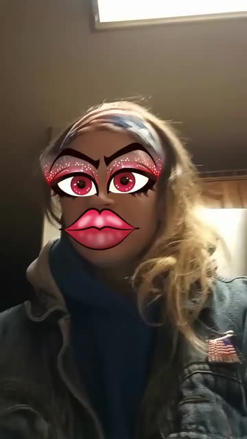 Preview for a Spotlight video that uses the Pretty In Red Lens