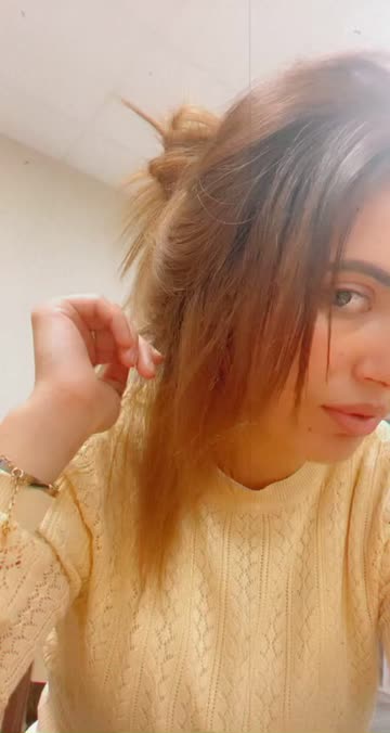 Preview for a Spotlight video that uses the Vintage Babyface Lens