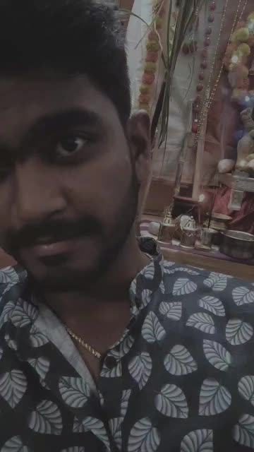 Preview for a Spotlight video that uses the dark Lens