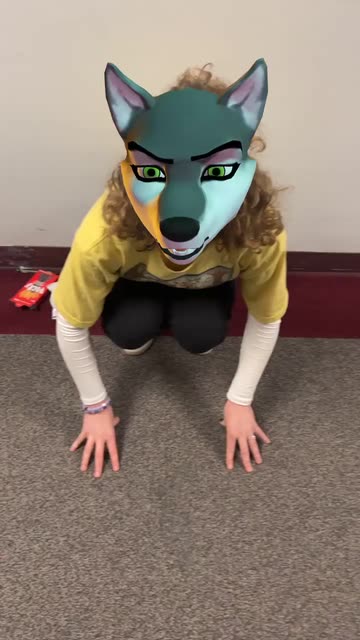 Preview for a Spotlight video that uses the Wolf Head 3d Lens
