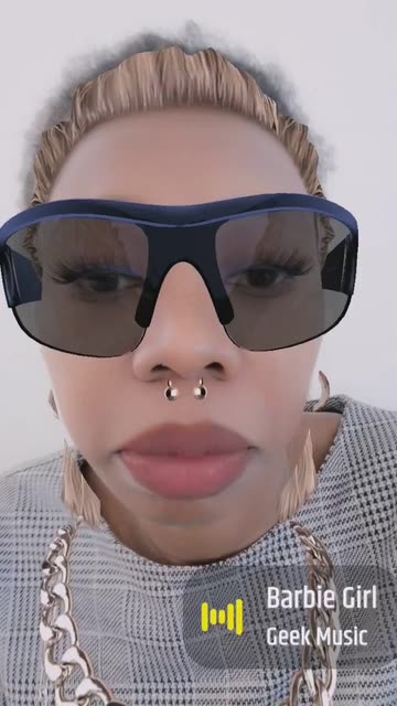 Preview for a Spotlight video that uses the Boss Blonde Look Lens