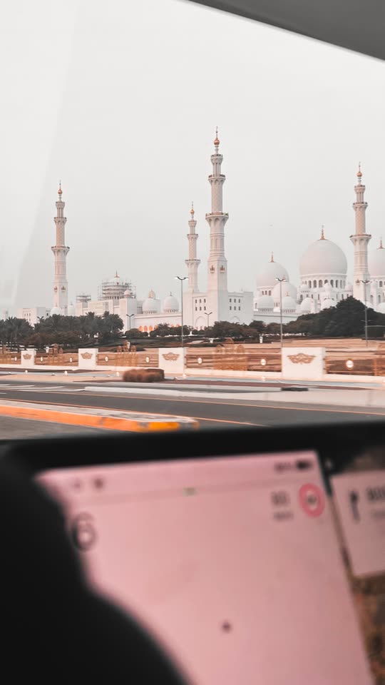 uae_xa