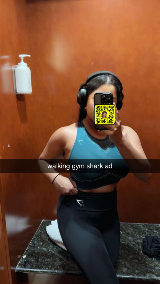 livbrownbaddie