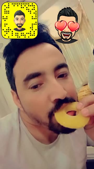 Preview for a Spotlight video that uses the YUMM-BAZ Lens