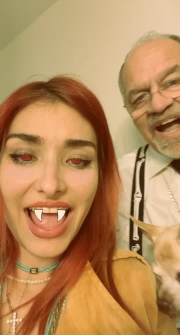 Preview for a Spotlight video that uses the Little Fangs Lens