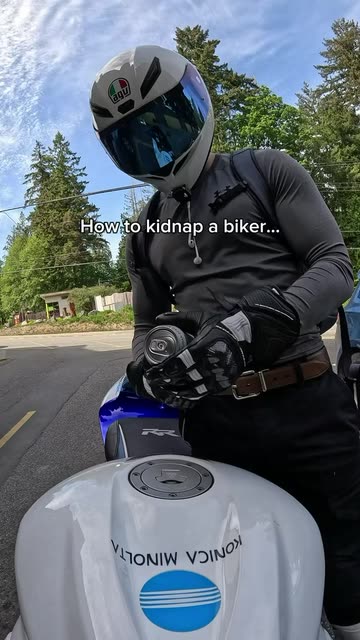 funny photos of motorcycle helmet people Omoojee Cover, Helmet Decoration, Fun Rides and Gifts (Plush Animal, Crazy Rabbit) : Automotive memesbyjoe A Florida motorcyclist had