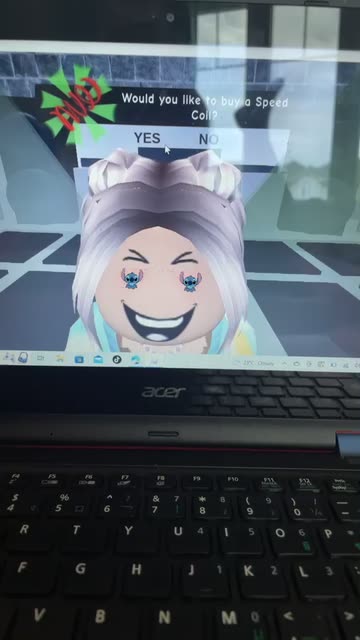 Preview for a Spotlight video that uses the stitch blush Lens