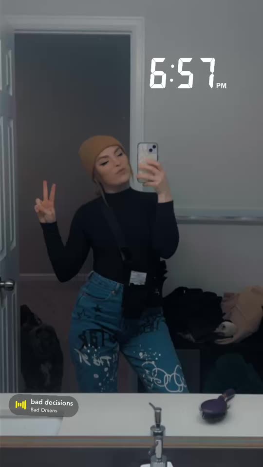 chloeandmegan
