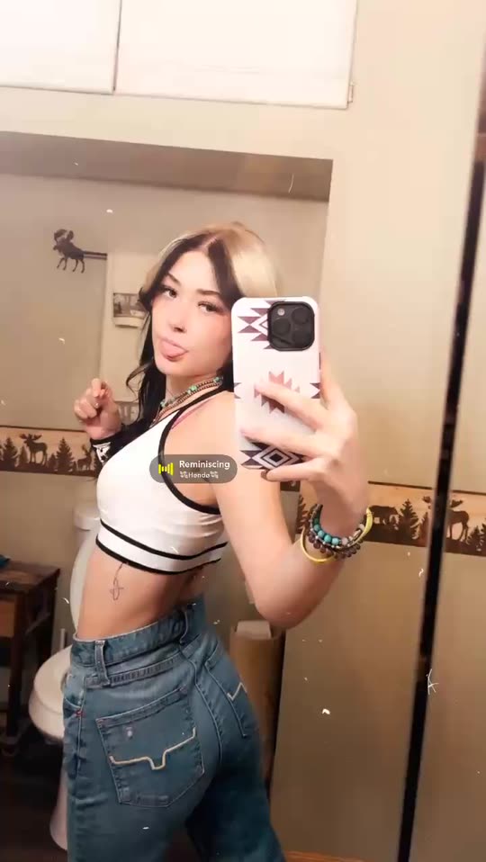 chloejr63