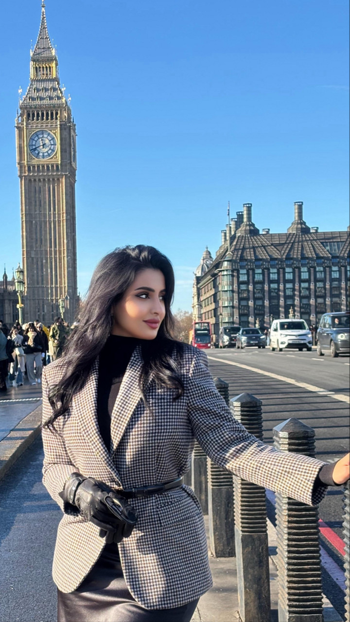 محتوى سناب شات لـ الجوهرة السبيعي في باريس 🇫🇷?