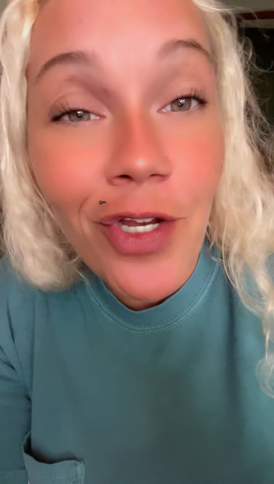 alexismfbennett