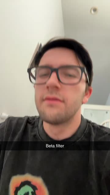 Preview for a Spotlight video that uses the Fang Gang Lens