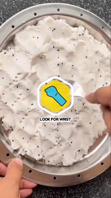 Preview for a Spotlight video that uses the 3D Apple WATCH Lens
