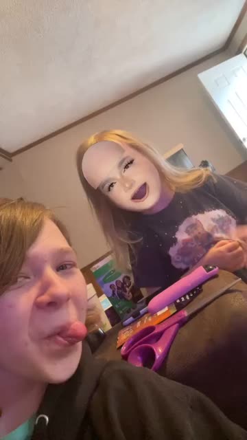 Preview for a Spotlight video that uses the bald james charles Lens