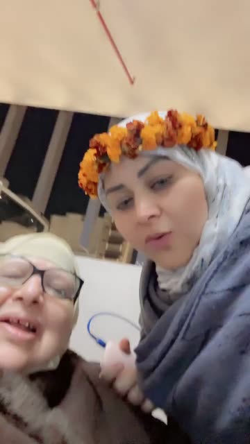 Preview for a Spotlight video that uses the girl face 3 Lens
