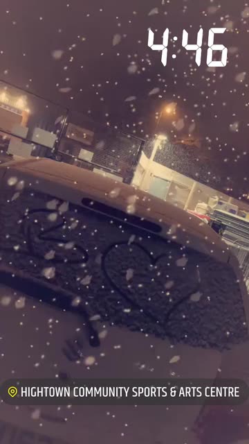 Preview for a Spotlight video that uses the Christmas Tree Run Lens